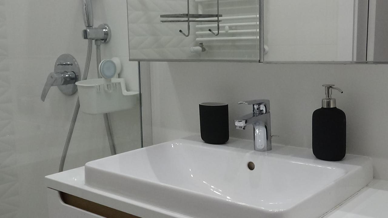 Esperion 7 Days Apartment Varşovia Exterior foto