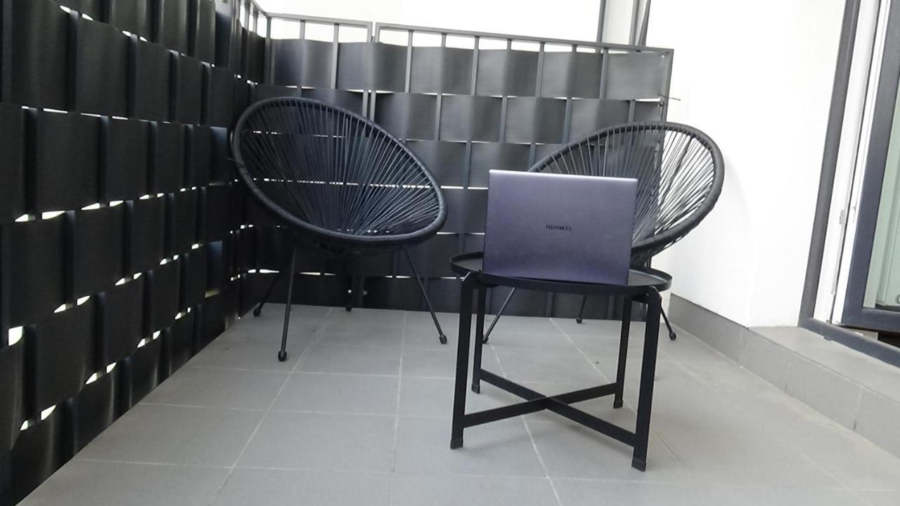 Esperion 7 Days Apartment Varşovia Exterior foto