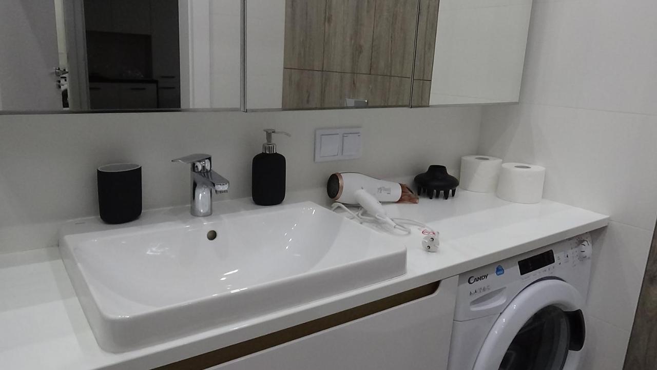 Esperion 7 Days Apartment Varşovia Exterior foto
